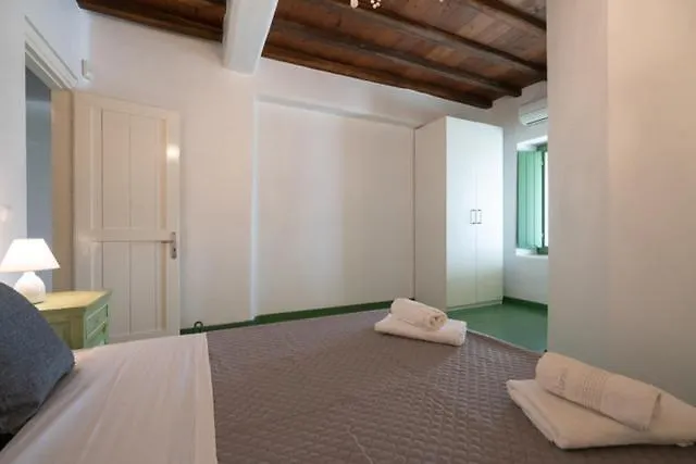 Villa Irilia, Private Pool With Unrestricted Sea View Φανάρι 0*,  Ελλάδα
