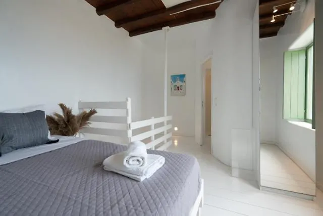 Villa Irilia, Private Pool With Unrestricted Sea View Φανάρι